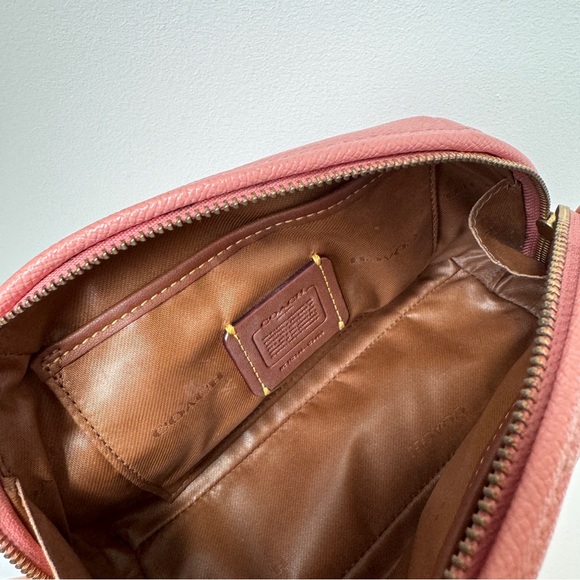 Coach Julienne Cosmetic Case 17 - Picture 4 of 4